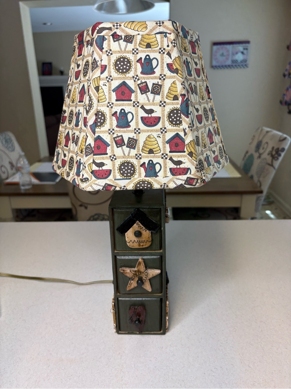 Primitive-Style Country Lamp With  Patterned Lamp Shade